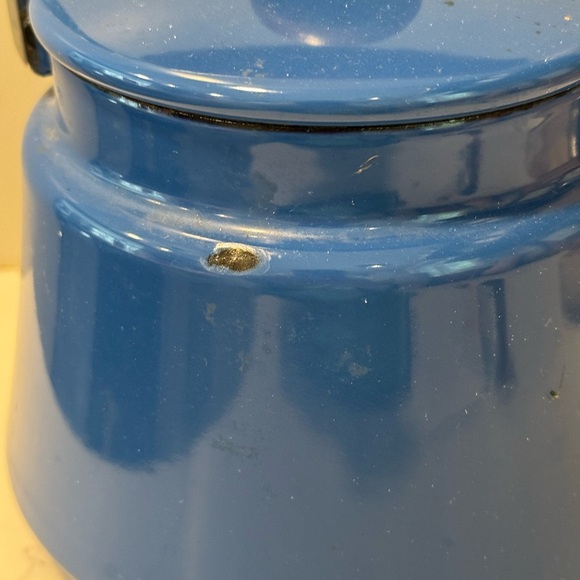 Dansk Kobenstyle Kettle | Blue Enamel | Vintage - Picture 6 of 11